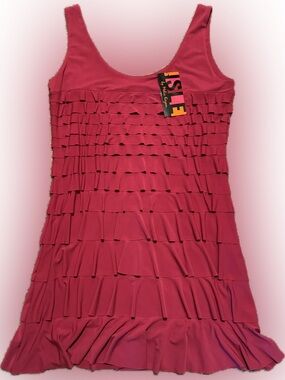 NWT ISLE by Melis Kozan Sz Medium Berry Pink Graduating Ruffle Tiered Mini Dress